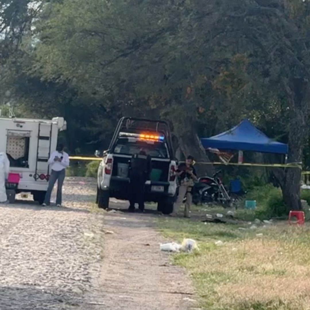 Matan a Una Persona y Quedan Seis Heridas Durante un Partido de Futbol en San Francisco del Rincón.